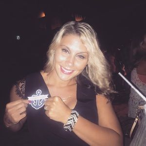 Meet your Posher, Makenzie